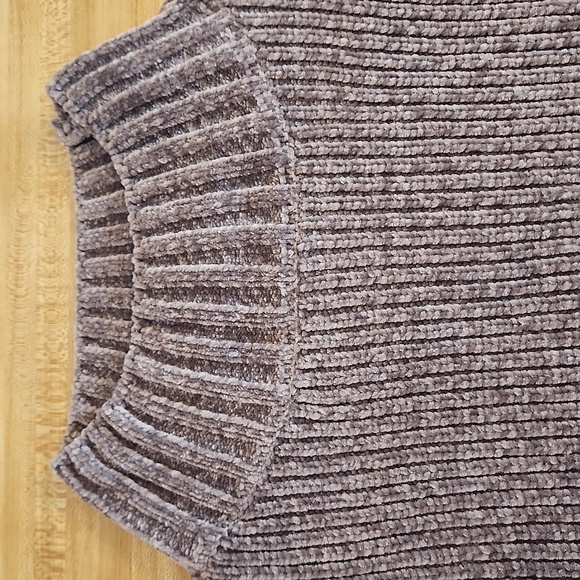 CYNTHIA ROWLEY Mock Knit Sweater, size XS - Picture 9 of 9